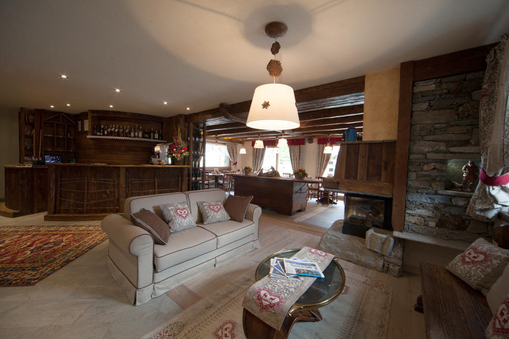 Relais Du Berger Hotel Gressan Luaran gambar